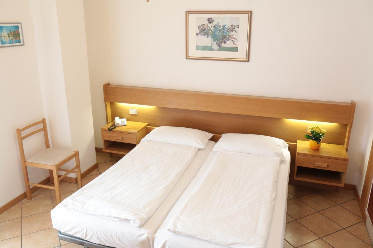 Hotel Clara